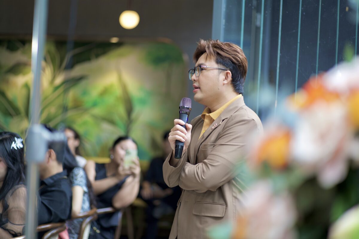 Quốc Trần chia sẻ cùng học viên